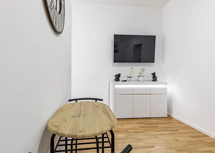 Apartment Compact Luxury By Jr
