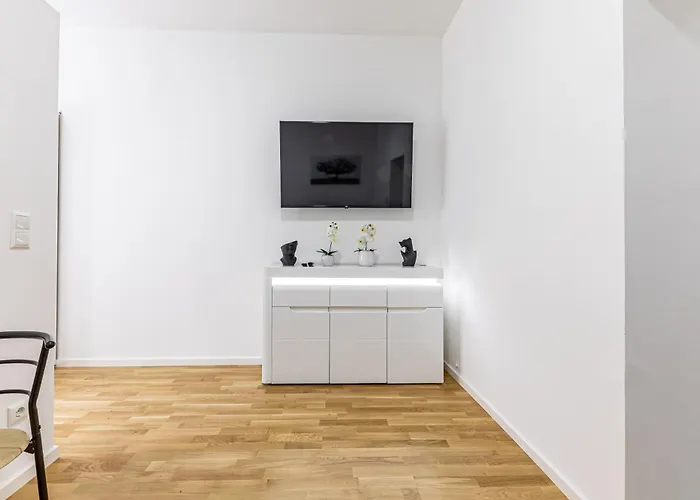 Compact Luxury By Jr