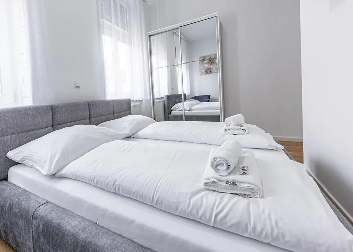 Compact Luxury By Jr Apartment Wien